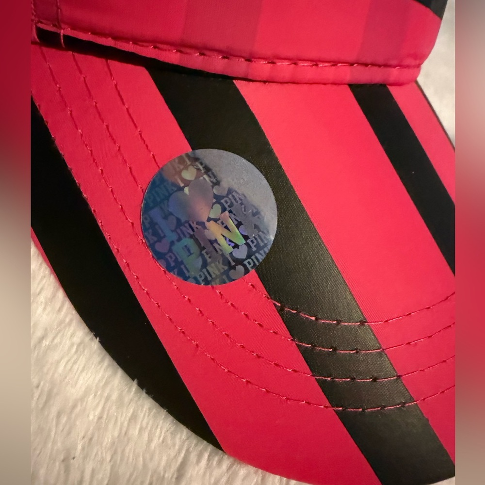 💕NEW~VS PINK STRIPED HAT💕 - Picture 4 of 10